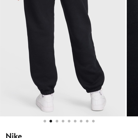 Nike sweatpants - Picture 2 of 6